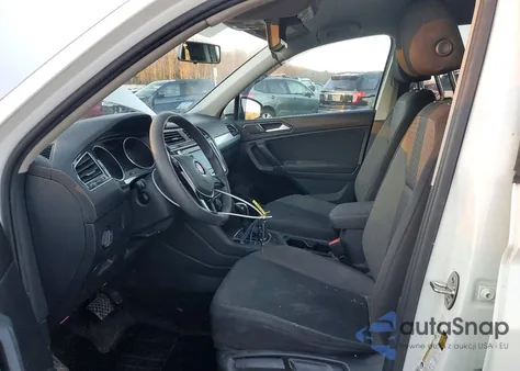 2018 Volkswagen Tiguan S z USA, uszkodzony, nr VIN 3VV1B7AX4JM099120